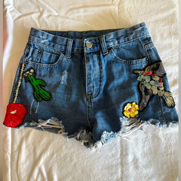 Vessa Pants - VESSA Denim Women Shorts w/ Patches & Embellishments - 26” waist (size 2)